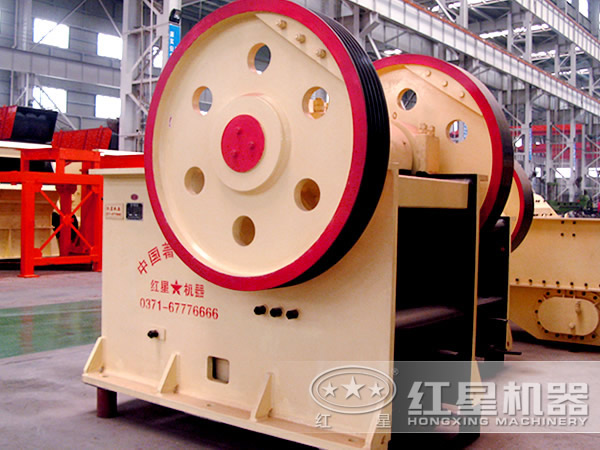 顎式破碎機 顎式破碎機