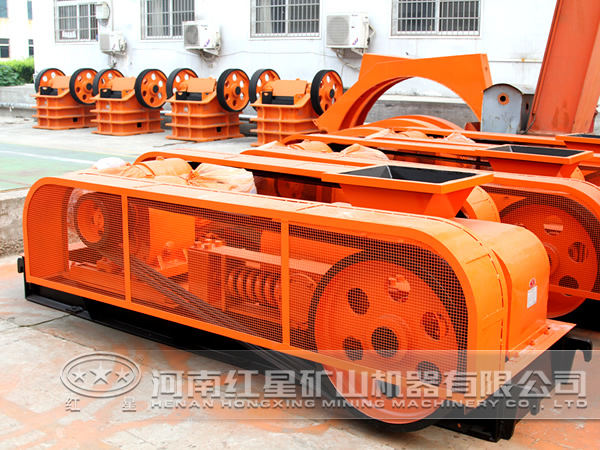 對輥式破碎機(jī) 對輥式破碎機(jī)