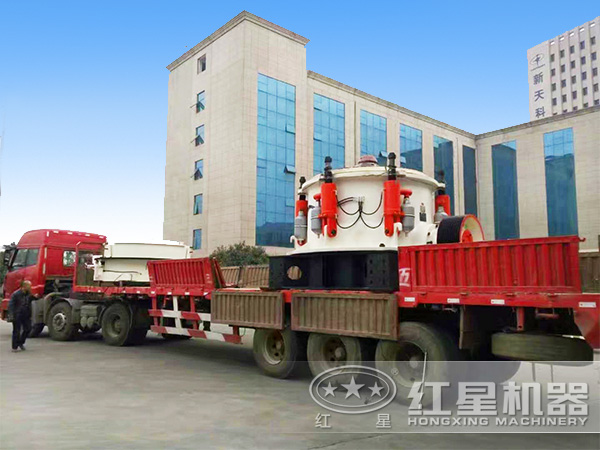 石料制砂生產線發貨現場 石料制砂生產線發貨現場