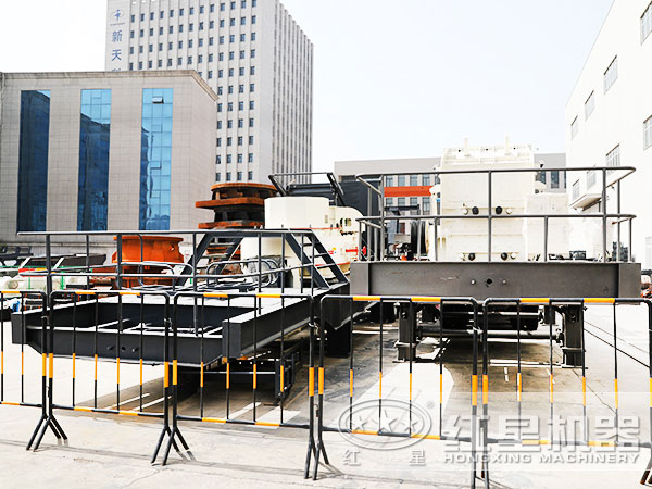 移動(dòng)車載制砂機(jī) 移動(dòng)車載制砂機(jī)