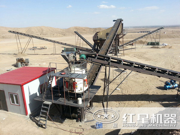 圓錐破碎機安裝、調試現(xiàn)場