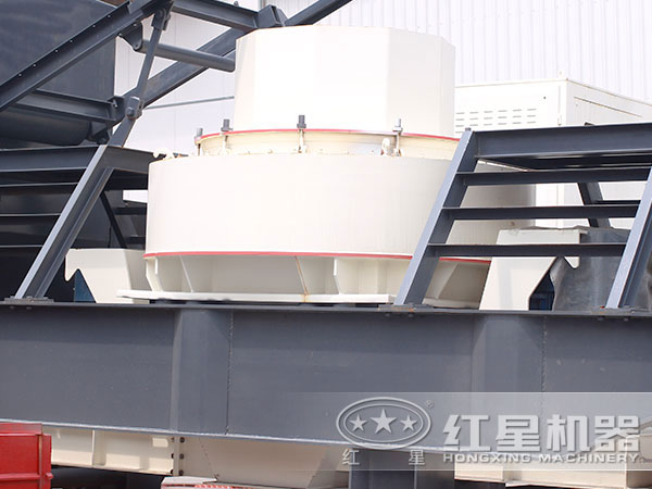 移動環(huán)保制砂機—制砂機近景圖 移動環(huán)保制砂機—制砂機近景圖