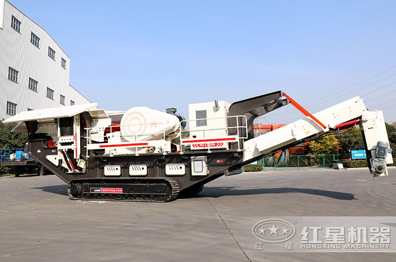 履帶式移動碎石機伸縮自如,轉(zhuǎn)場自由 履帶式移動碎石機伸縮自如,轉(zhuǎn)場自由