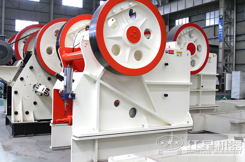 顎式破碎機(jī)