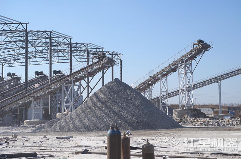 沙石骨料生產現場 沙石骨料生產現場