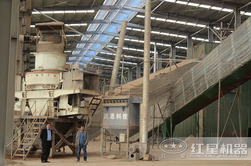 河卵石打砂生產(chǎn)客戶現(xiàn)場 河卵石打砂生產(chǎn)客戶現(xiàn)場